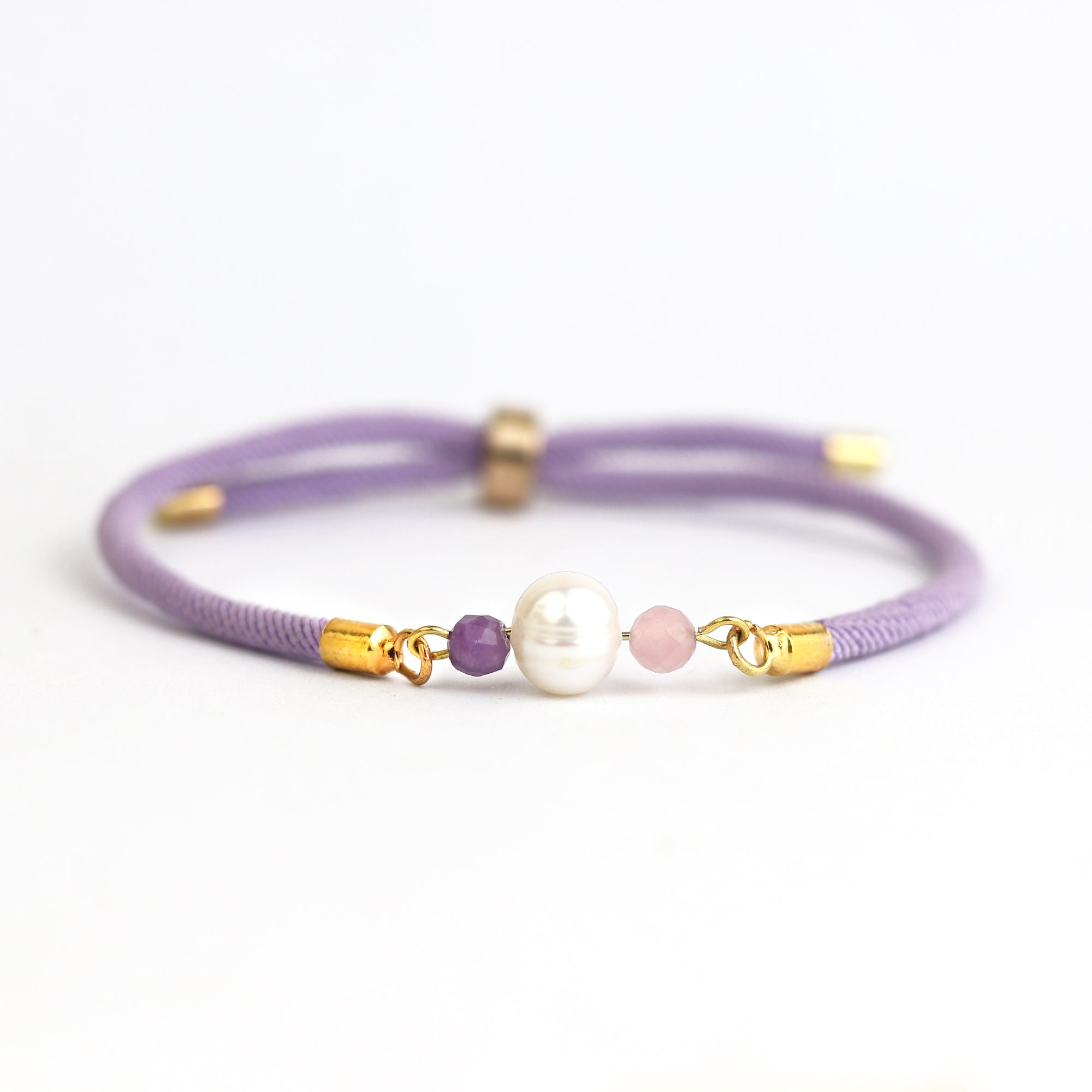 Summer Lilly Bracelet in Lavender