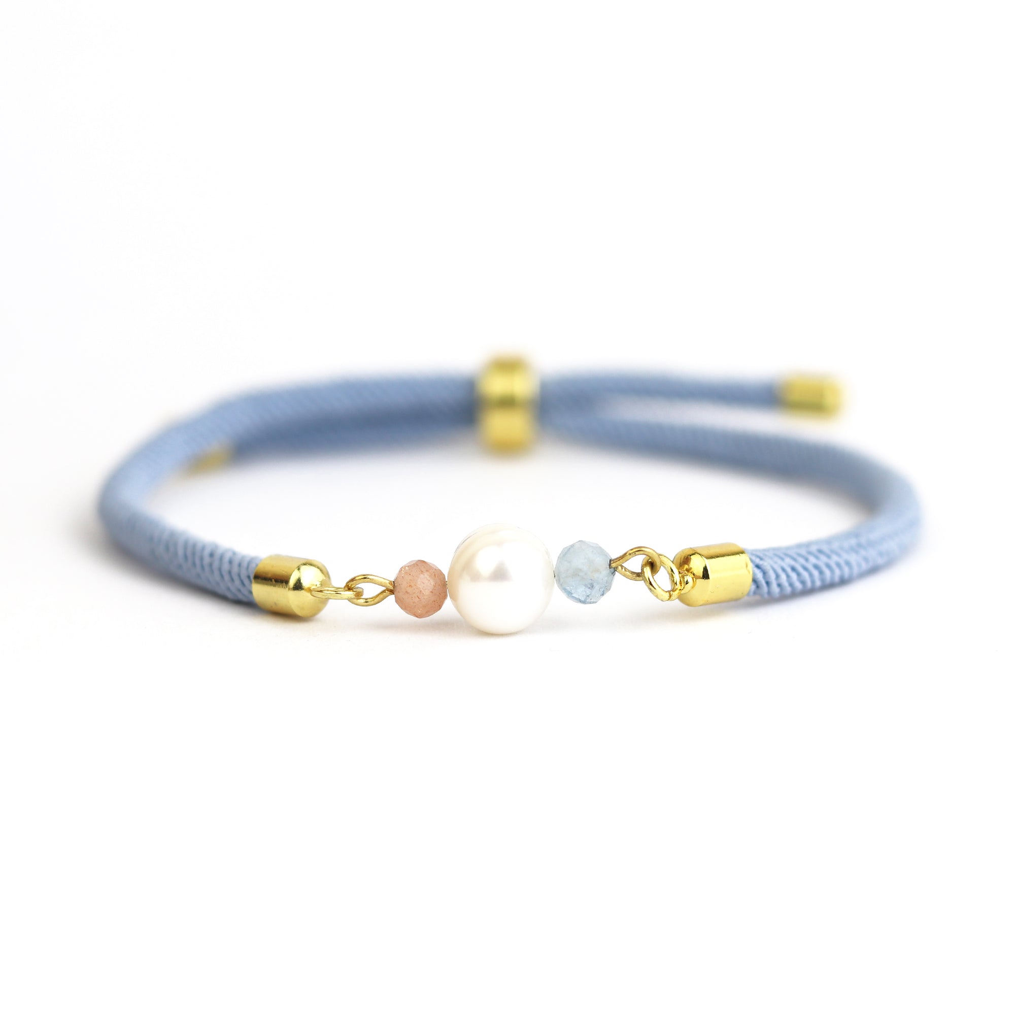 Summer Lilly Bracelet in Sky Blue