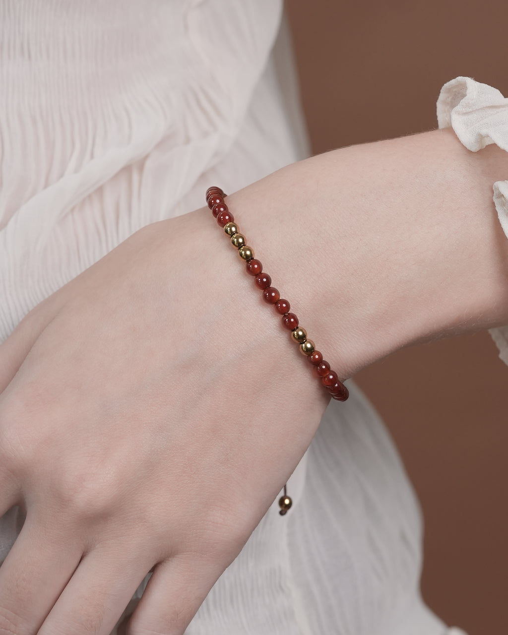 Cadence Pulse Bracelet in Red Carnelian