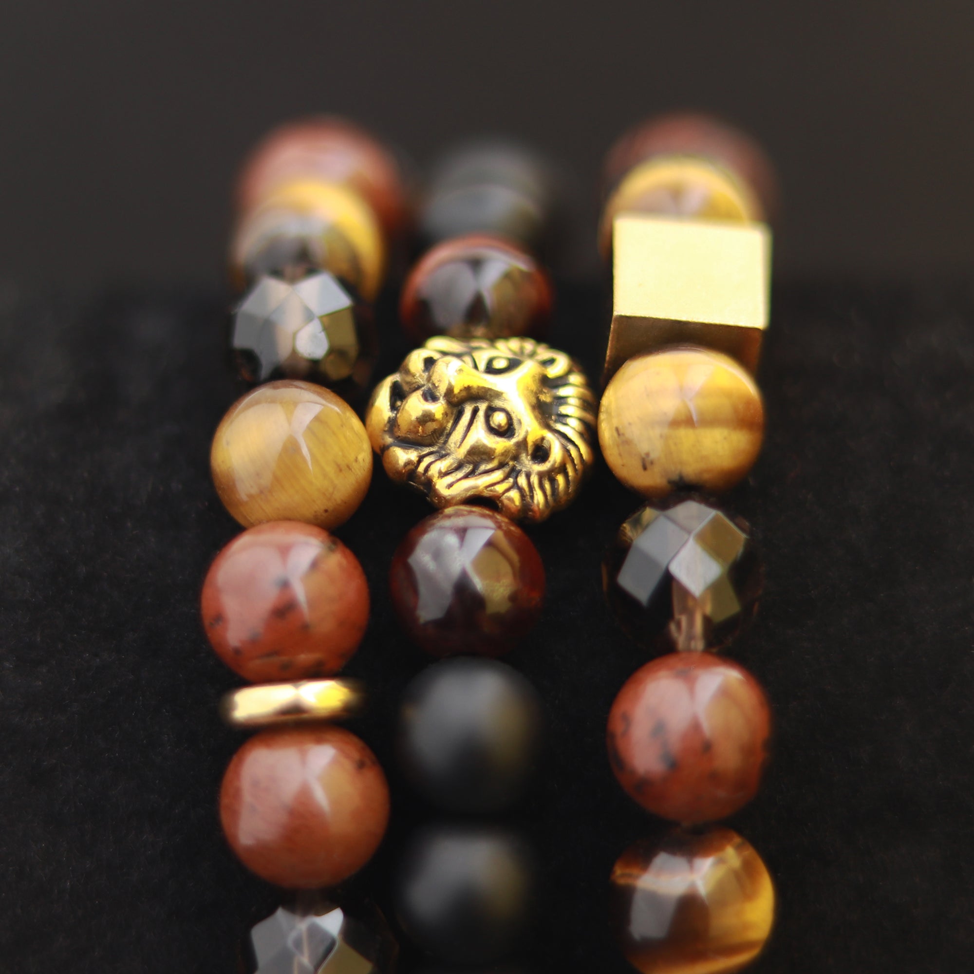 Leo Stretch Bracelet in Rouge