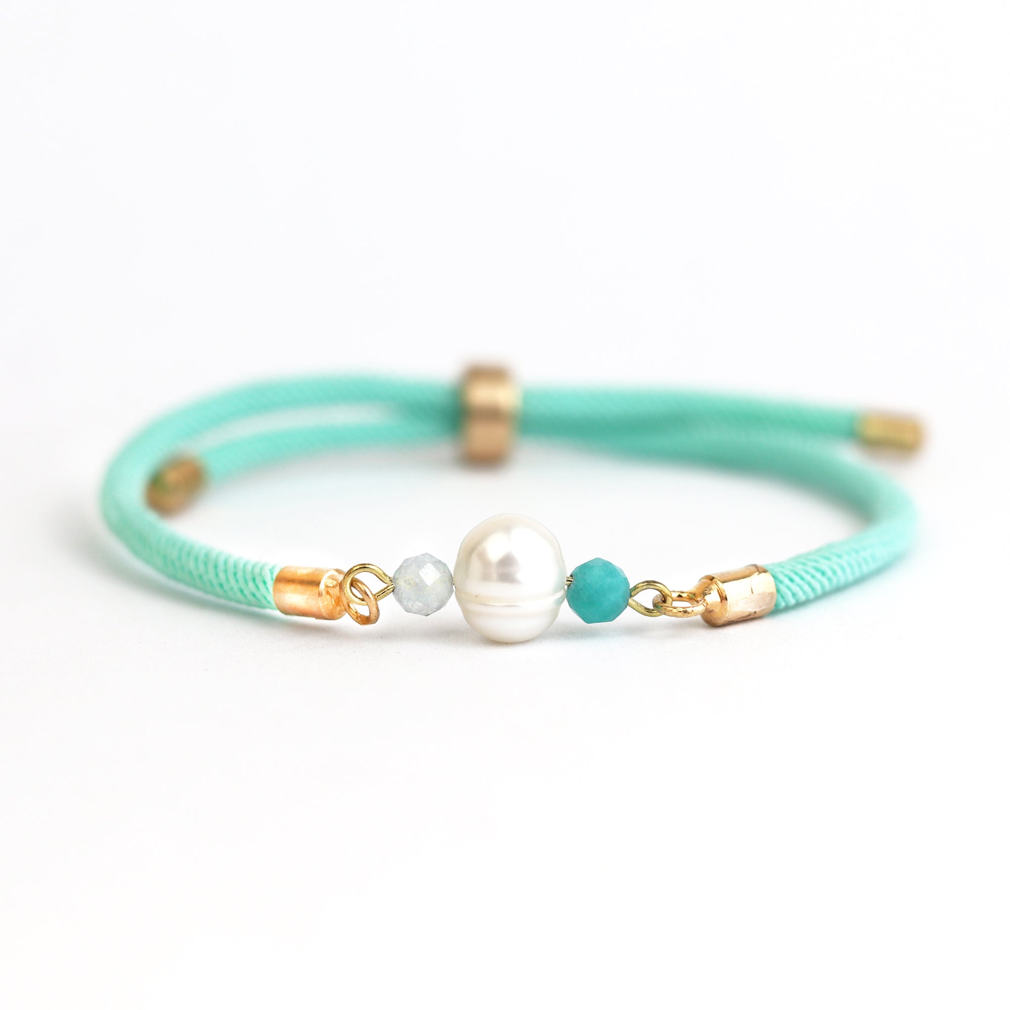 Summer Lilly Bracelet in Mint