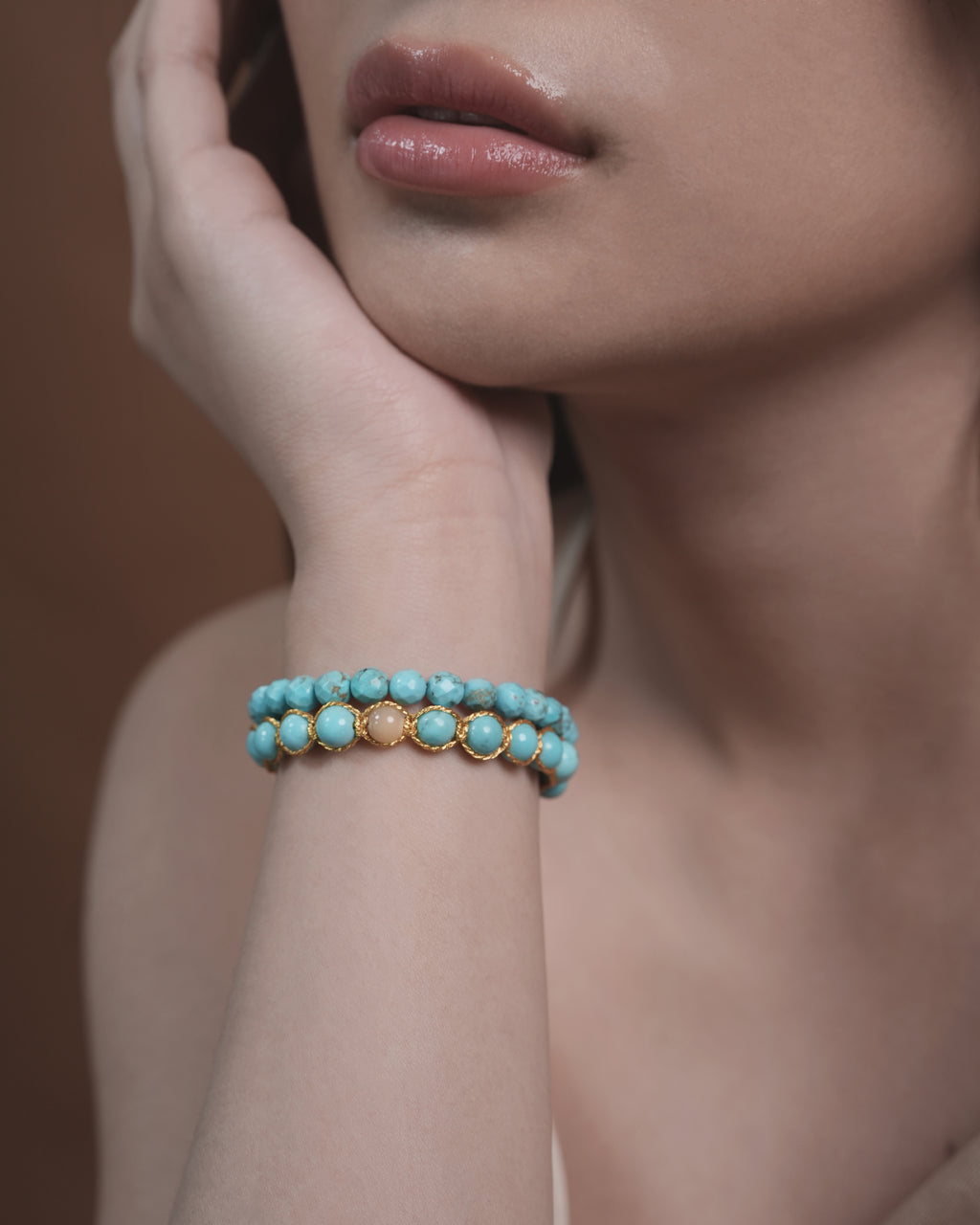 Faceted Turquoise Magnesite Stretch Bracelet