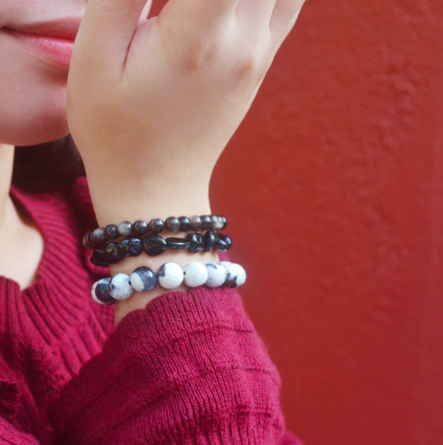 Orca Agate Stretch Bracelet 10mm Faceted